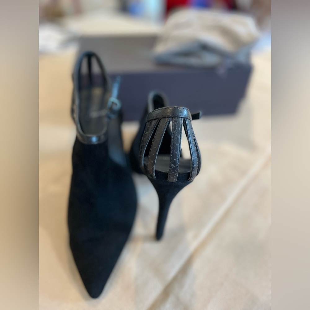 Heels - Picture 8 of 12